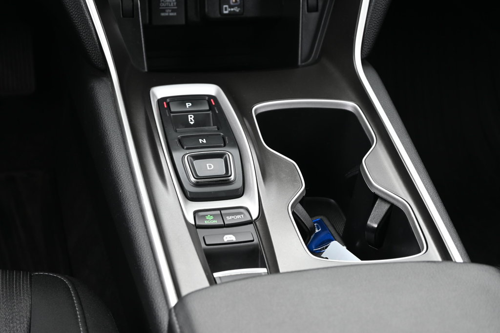 Used 2019 Honda Accord EX image 30