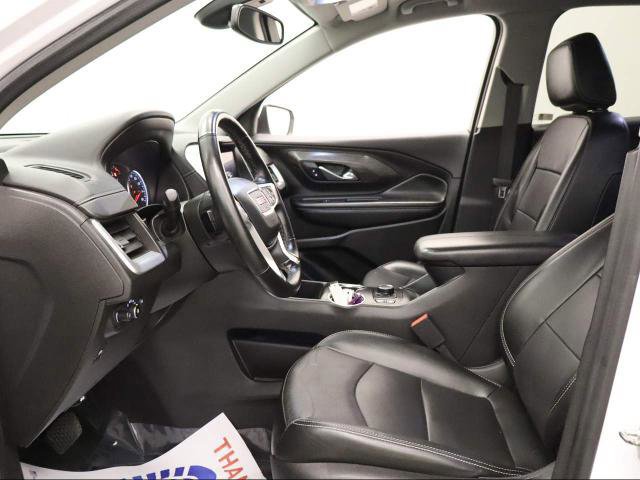 Used 2024 GMC Terrain SLT image 33