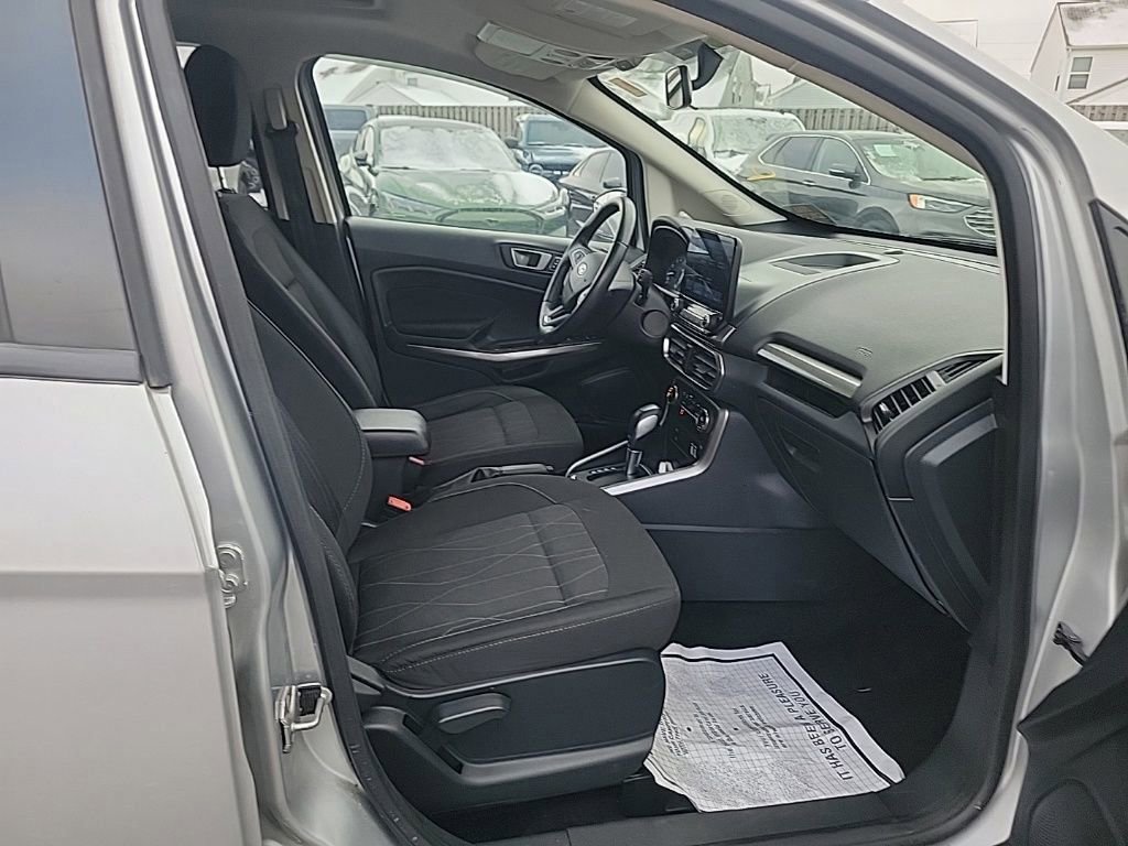 Certified 2020 Ford EcoSport SE image 30