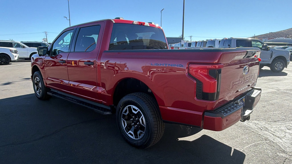 Certified 2023 Ford F150 Lightning XLT image 3