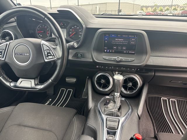 Used 2020 Chevrolet Camaro LS image 9