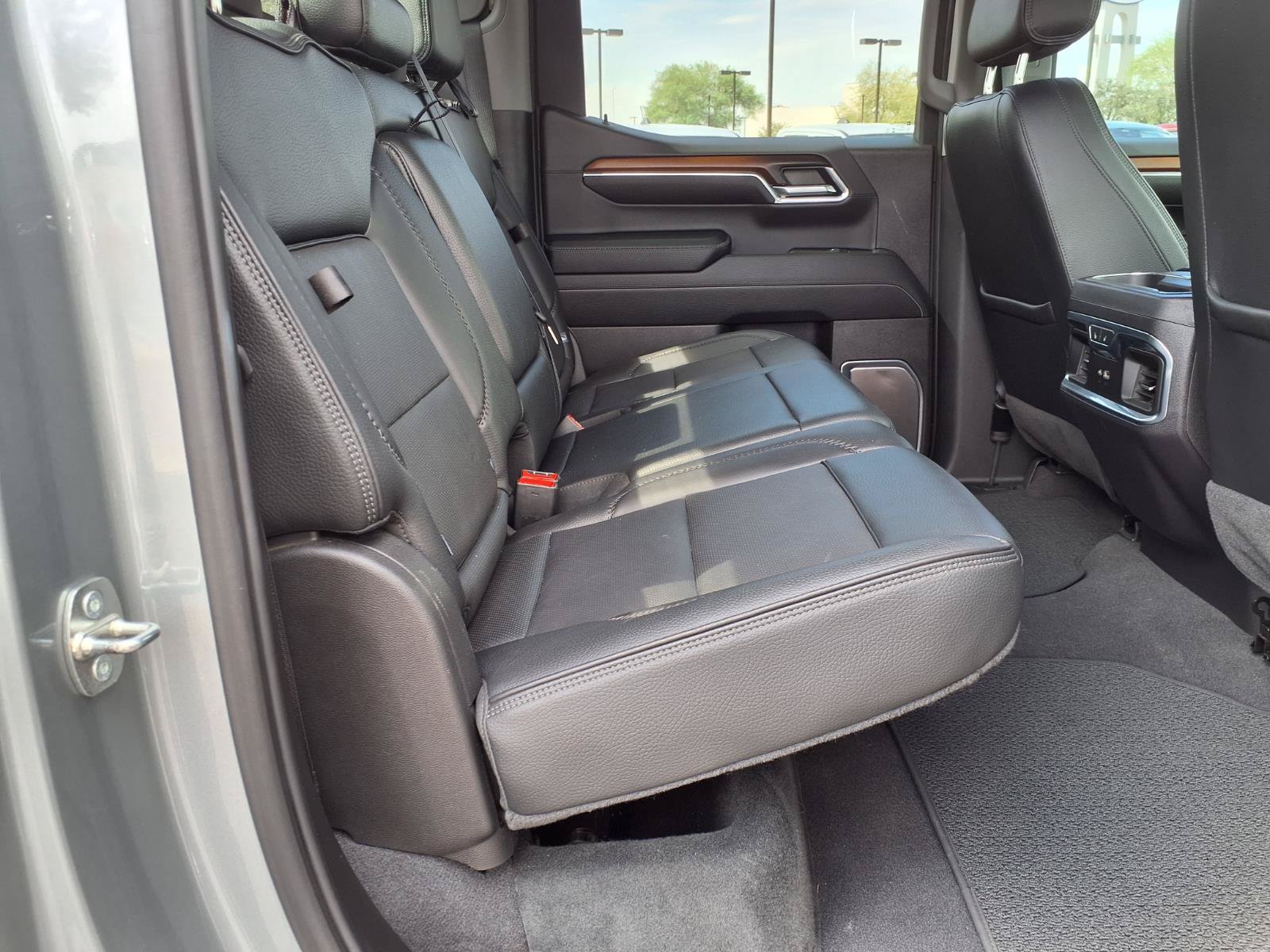 Used 2024 GMC Sierra 1500 Denali w/ Denali Reserve Package AWD/4WD image 14
