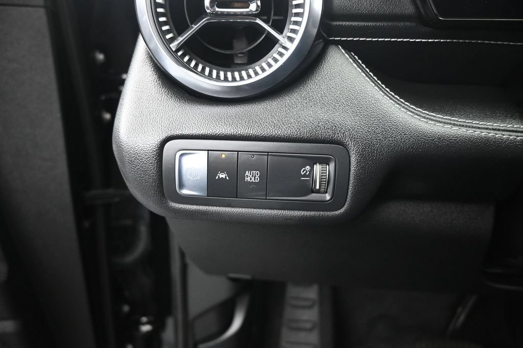 Used 2024 Chevrolet Blazer EV LT AWD/4WD image 13