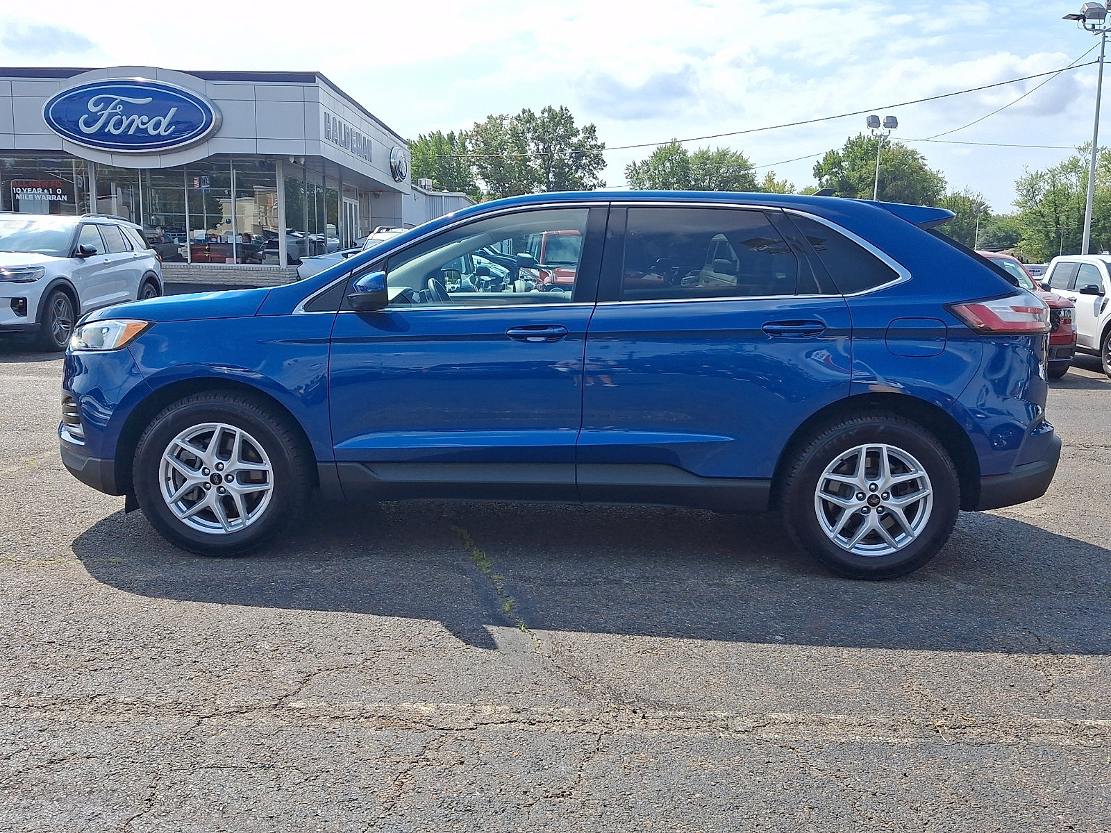 Certified 2024 Ford Edge SEL AWD/4WD image 4