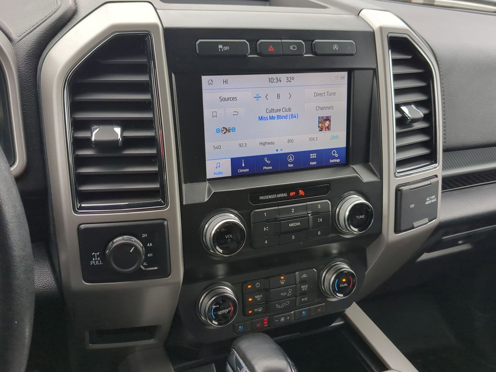 Certified 2020 Ford F150 Lariat w/ Equipment Group 502A Luxury image 33