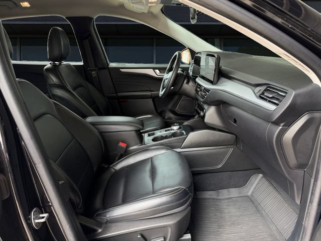 Certified 2023 Ford Escape Platinum AWD/4WD image 15