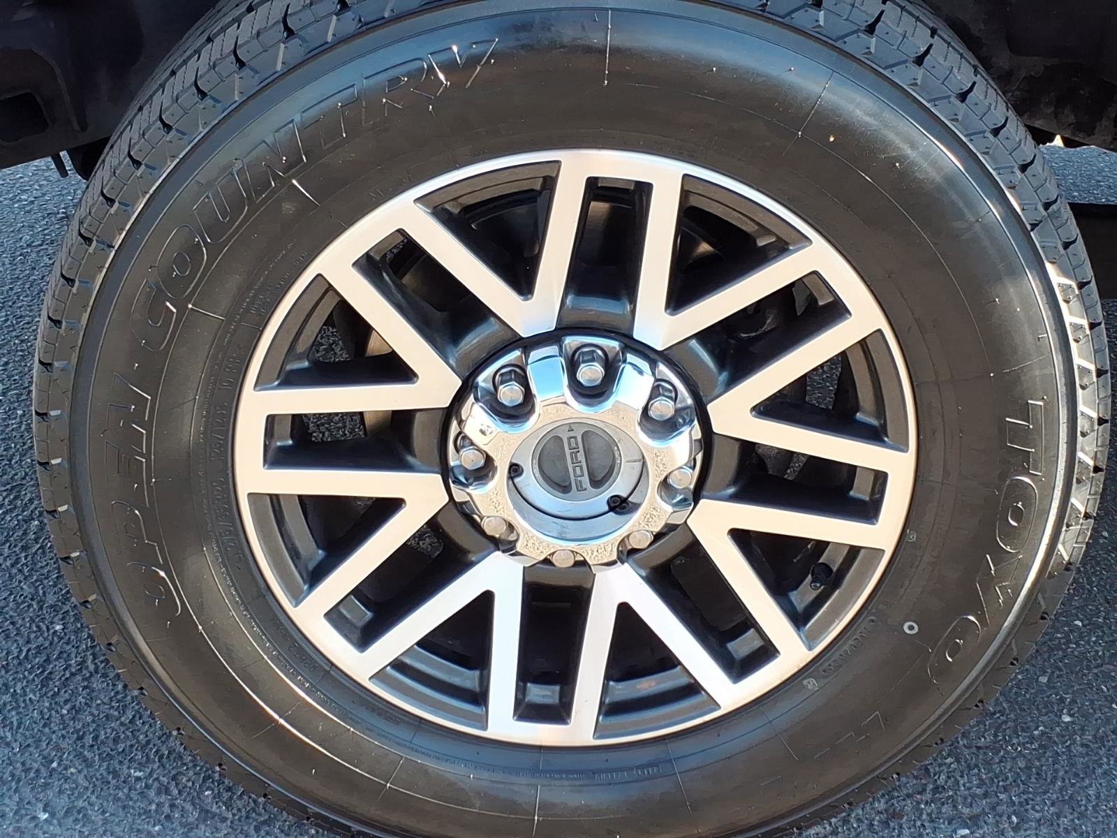 Certified 2019 Ford F250 Lariat w/ Lariat Ultimate Package image 9