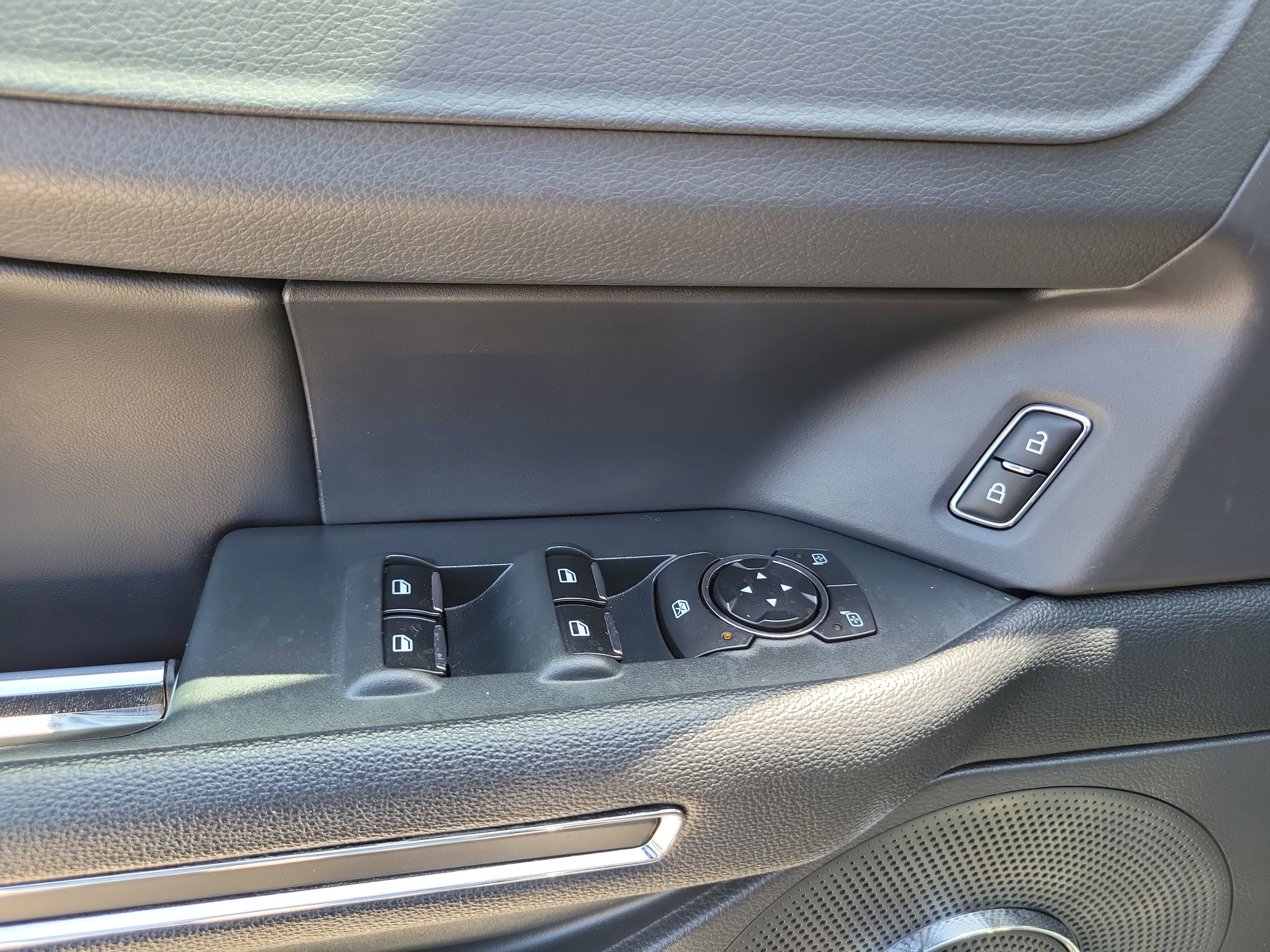 Certified 2023 Ford Expedition XLT RWD image 28