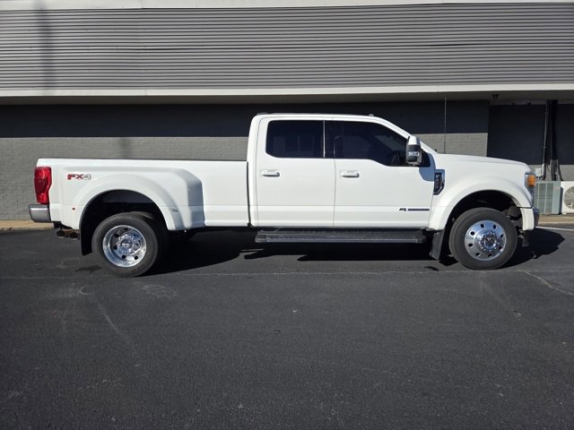 Certified 2022 Ford F450 Lariat w/ Lariat Value Package image 6