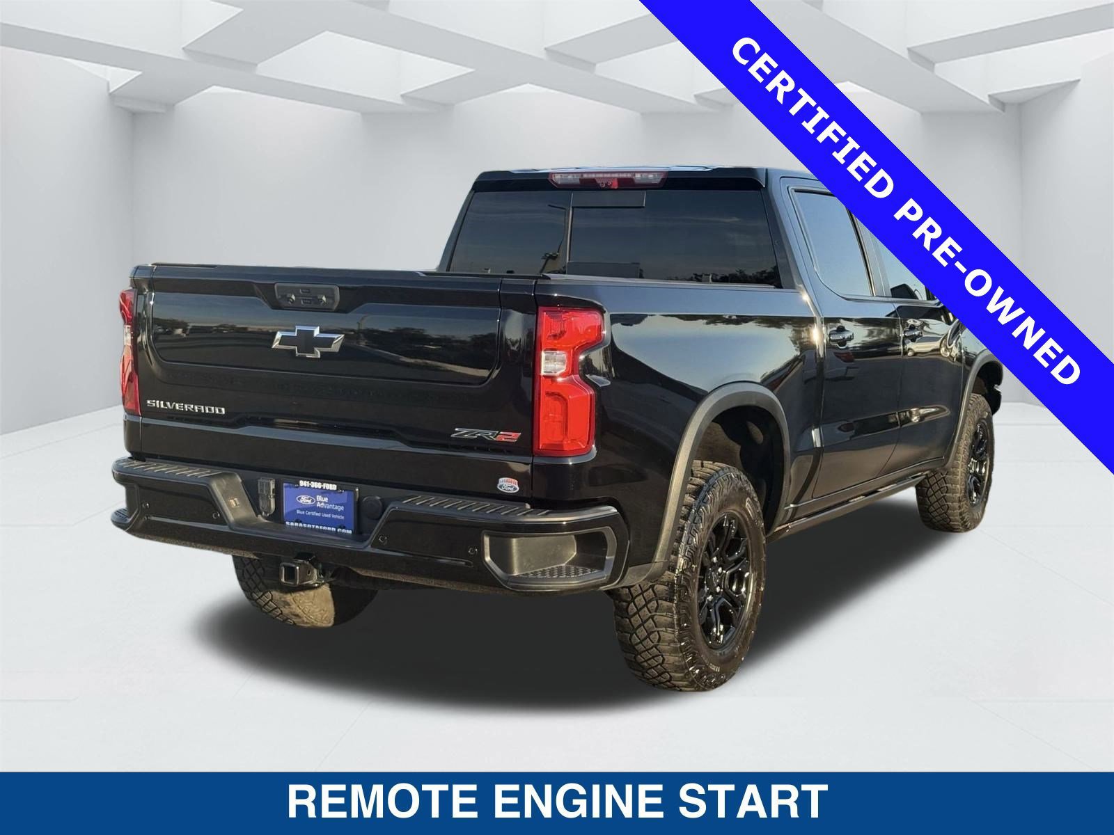 Used 2024 Chevrolet Silverado 1500 ZR2 w/ Technology Package image 4