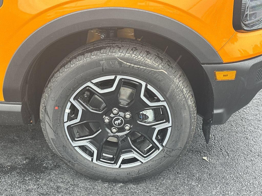 Certified 2026 Ford Bronco Sport Outer Banks AWD/4WD image 12