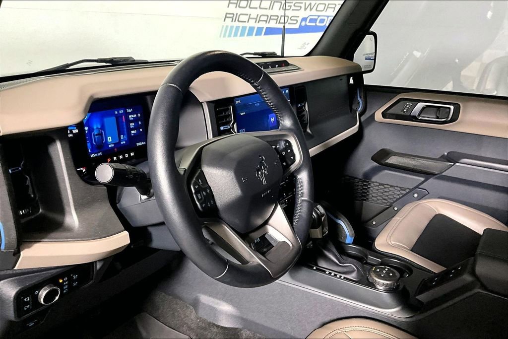 Certified 2024 Ford Bronco Wildtrak AWD/4WD image 10