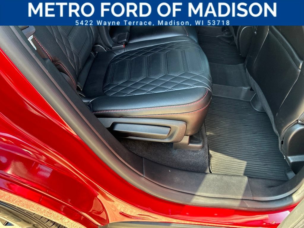 Certified 2023 Ford Escape ST-Line Elite w/ Premium Technology Package AWD/4WD image 46