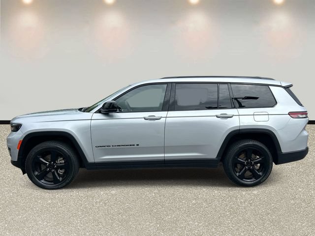 Used 2023 Jeep Grand Cherokee L Laredo AWD/4WD image 8