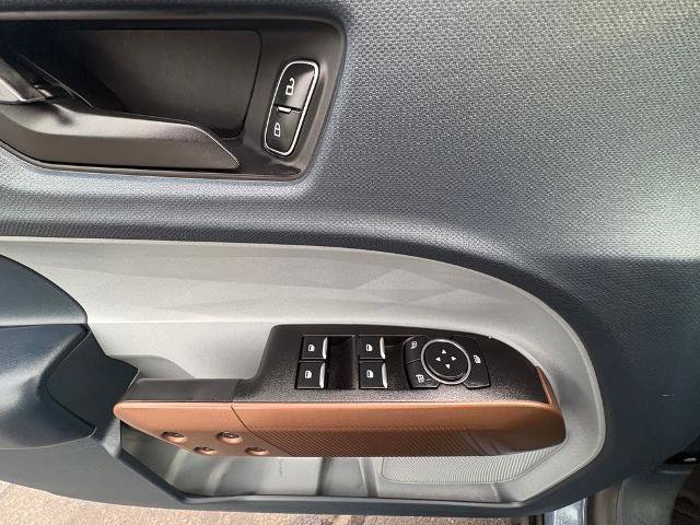 Certified 2024 Ford Maverick Lariat FWD image 17