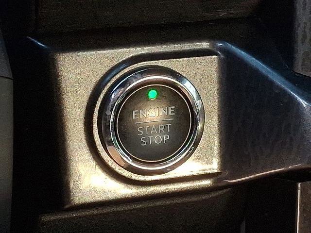 Certified 2023 Ford F150 XLT w/ Equipment Group 302A High image 22