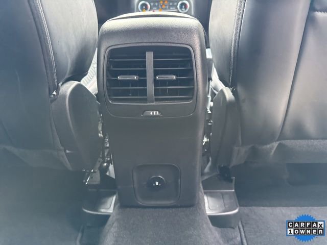 Certified 2025 Ford Escape ST-Line Select AWD/4WD image 37