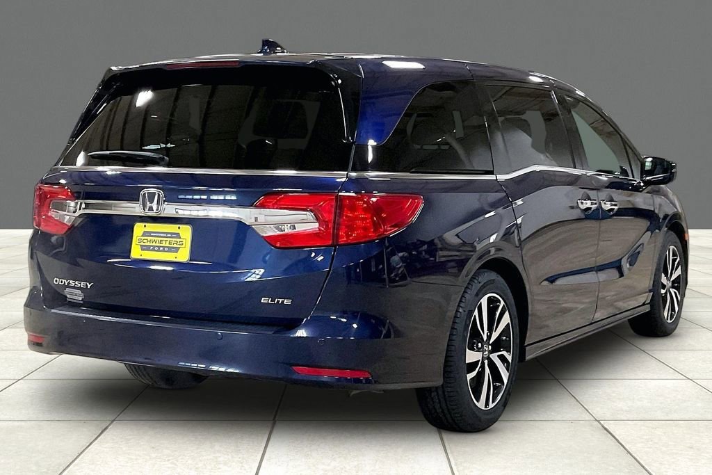 Used 2018 Honda Odyssey Elite image 12