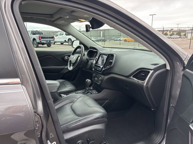 Used 2021 Jeep Cherokee Limited image 8