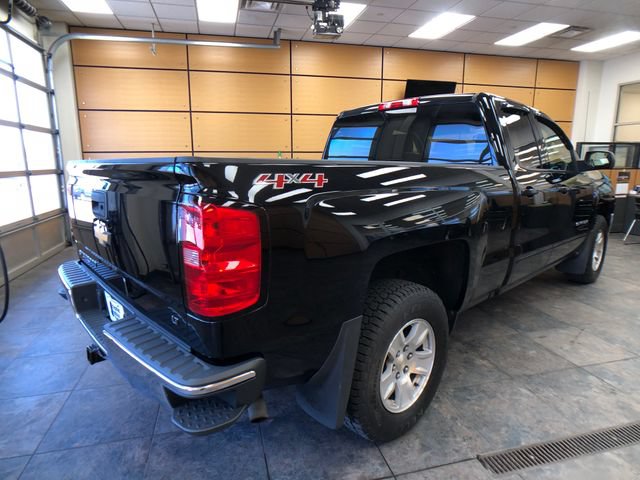 Used 2017 Chevrolet Silverado 1500 LT w/ All Star Edition AWD/4WD image 7