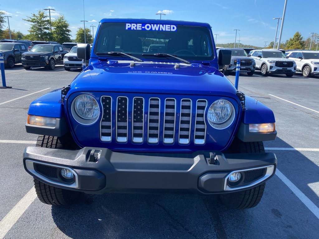 Used 2018 Jeep Wrangler Unlimited Sahara AWD/4WD image 2