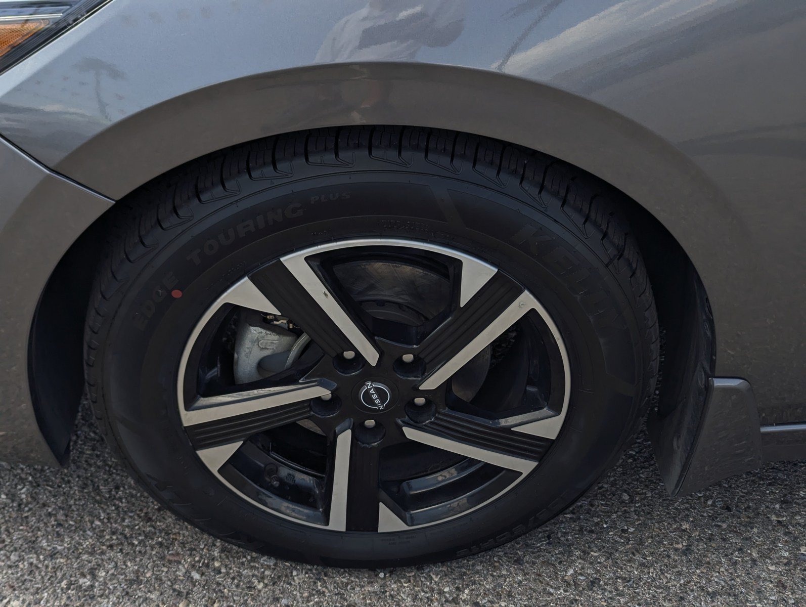 Used 2024 Nissan Sentra SV w/ All-Weather Package FWD image 7