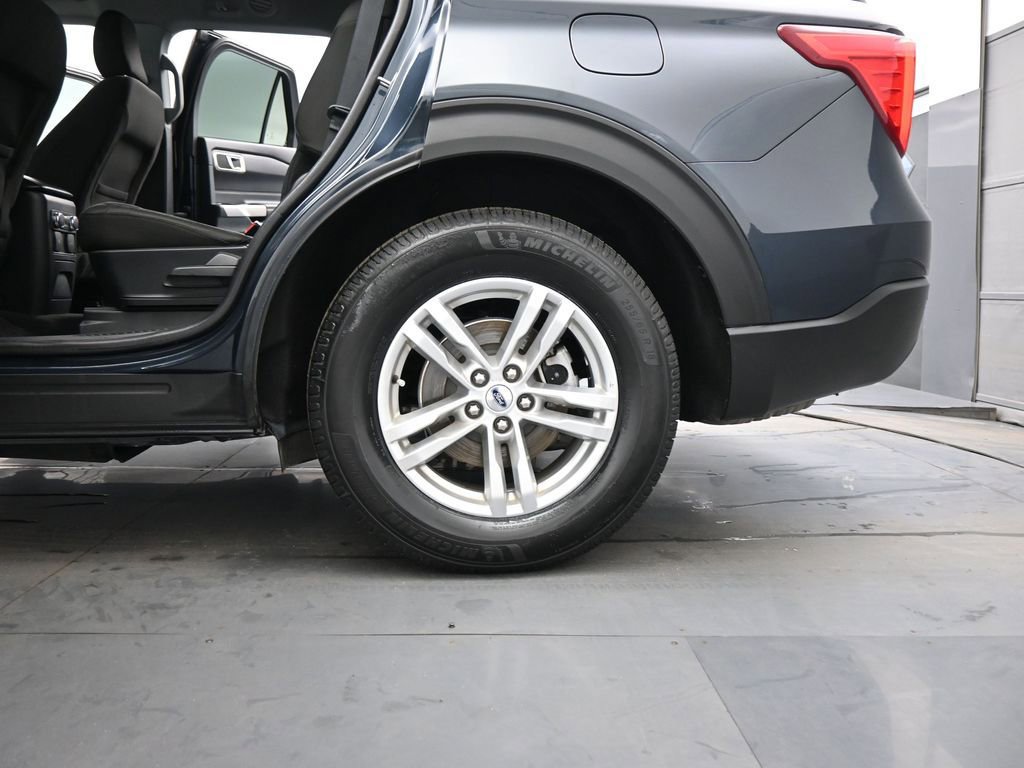 Certified 2022 Ford Explorer XLT image 24