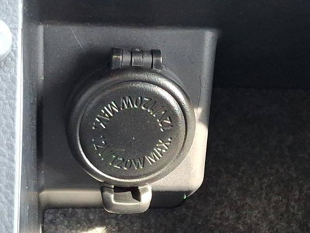 Used 2024 Subaru Outback Premium AWD/4WD image 24