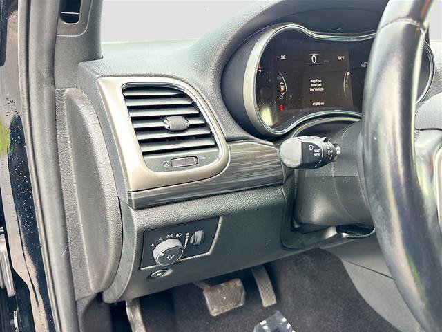 Used 2022 Jeep Grand Cherokee Laredo E AWD/4WD image 11