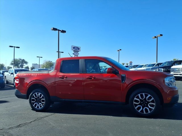 Certified 2022 Ford Maverick Lariat w/ Lariat Luxury Package image 2