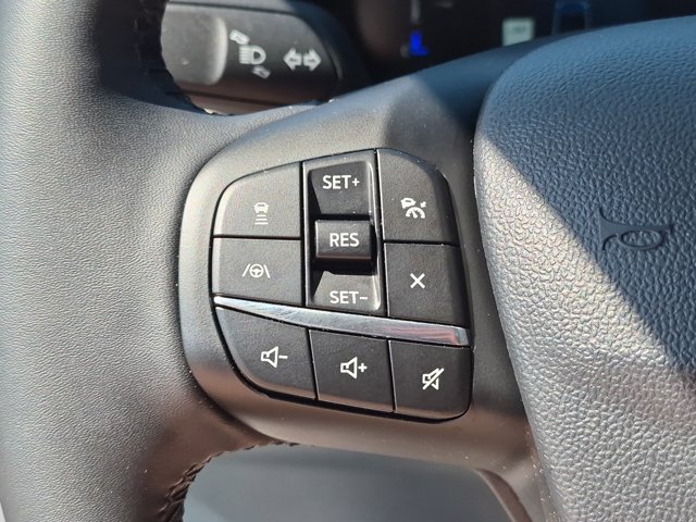 Certified 2025 Ford Maverick Lariat w/ 4K Tow Package AWD/4WD image 18