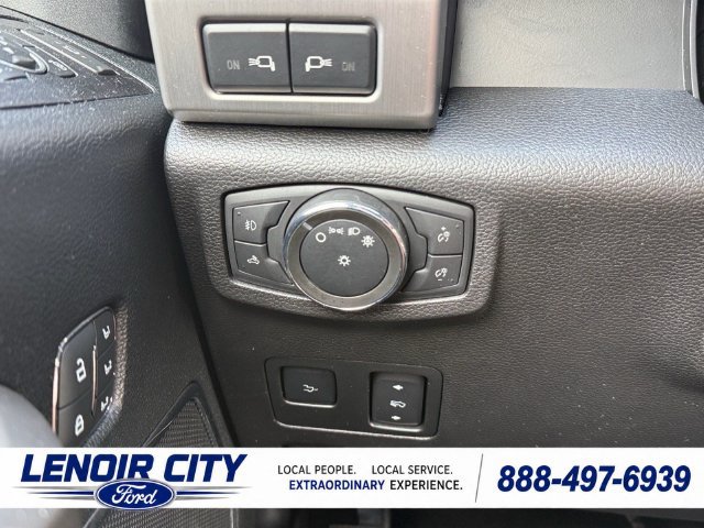 Certified 2021 Ford F350 Platinum AWD/4WD image 19