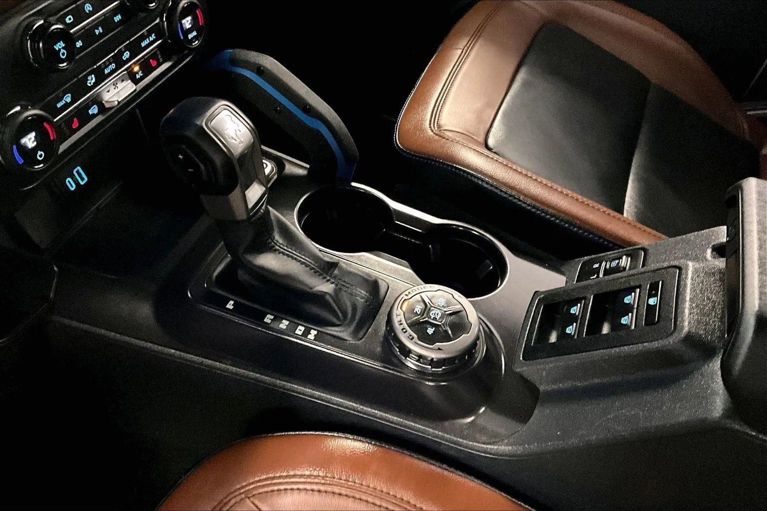 Certified 2021 Ford Bronco Outer Banks image 16