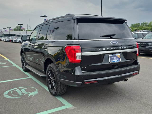 Certified 2023 Ford Expedition XLT AWD/4WD image 3