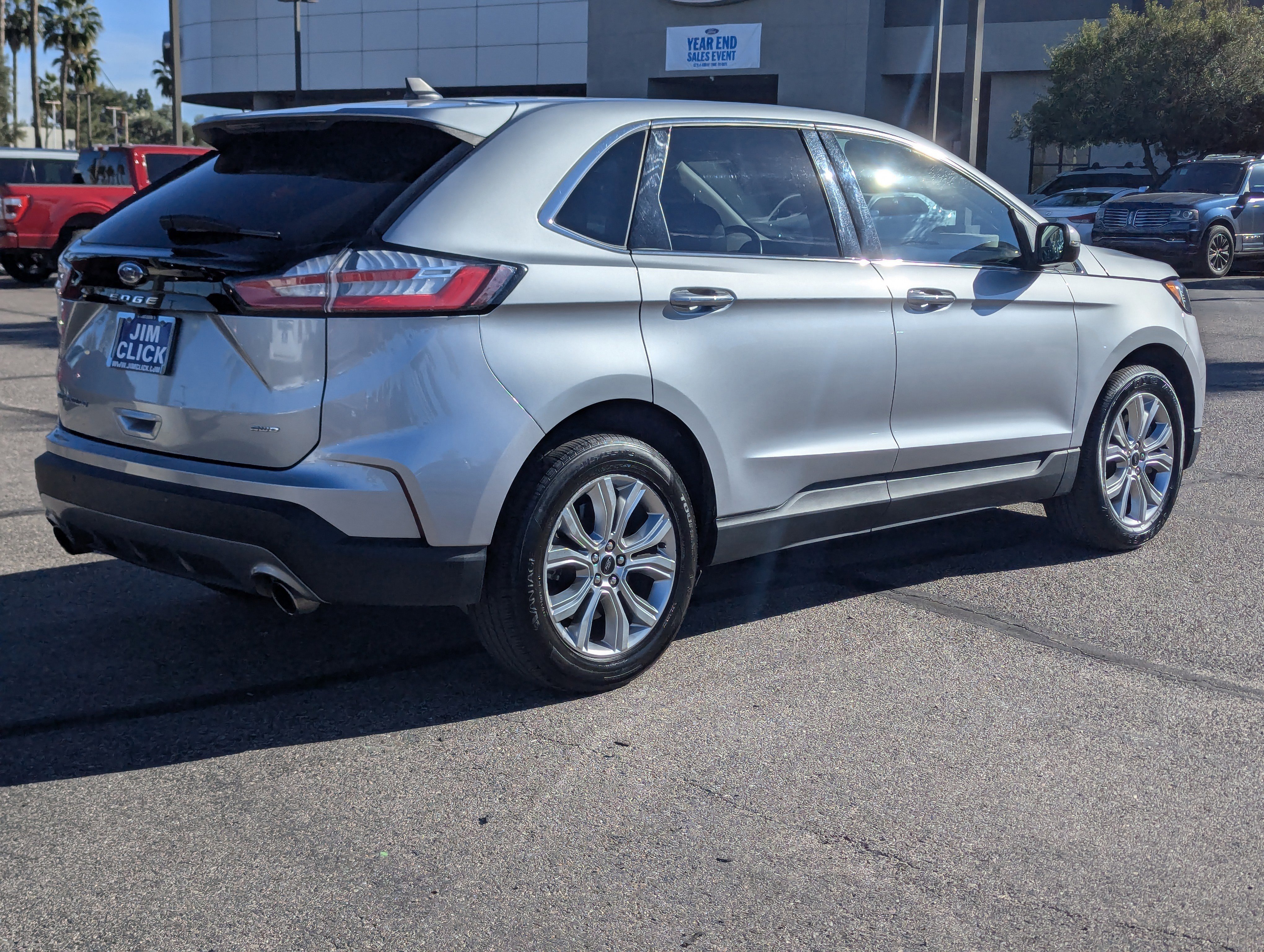 Certified 2024 Ford Edge Titanium image 4