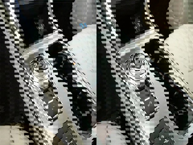 Certified 2024 Ford Edge Titanium image 17