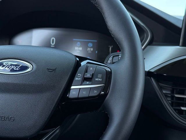 Certified 2025 Ford Escape Active w/ Cold Weather Package AWD/4WD image 8