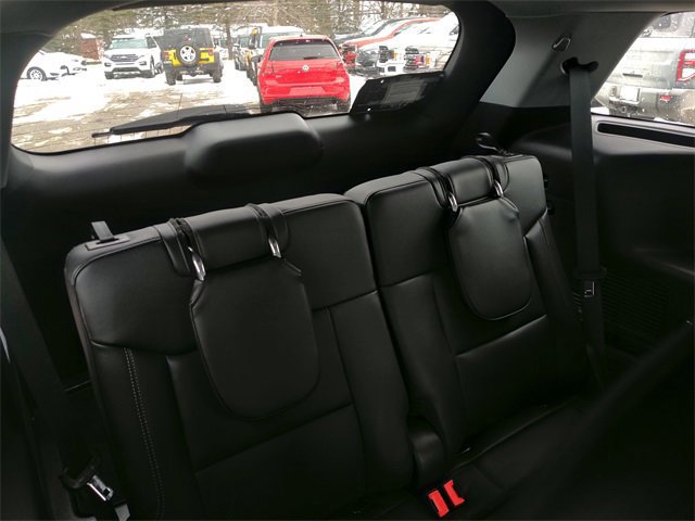 Certified 2022 Ford Explorer XLT w/ Equipment Group 202A image 26