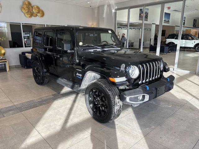 Used 2022 Jeep Wrangler Unlimited Sahara w/ Cold Weather Group image 7