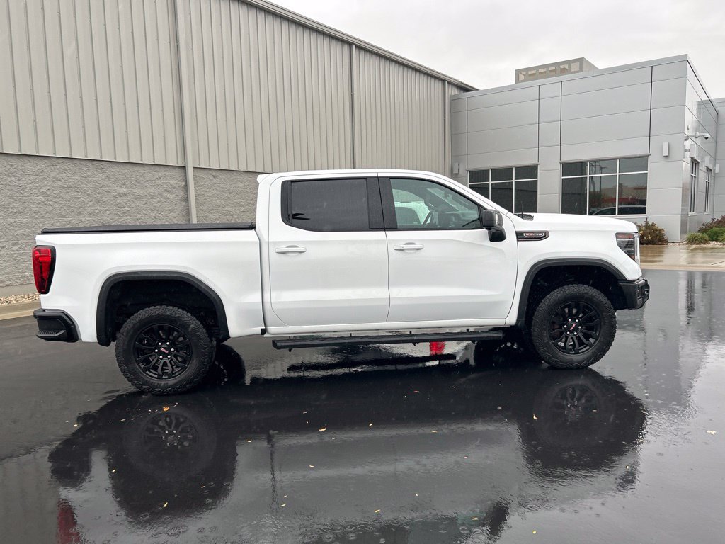 Used 2023 GMC Sierra 1500 AT4X AWD/4WD image 7
