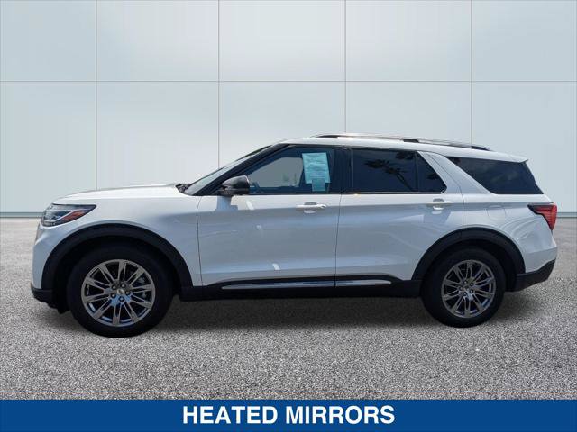 Certified 2025 Ford Explorer Platinum RWD image 2