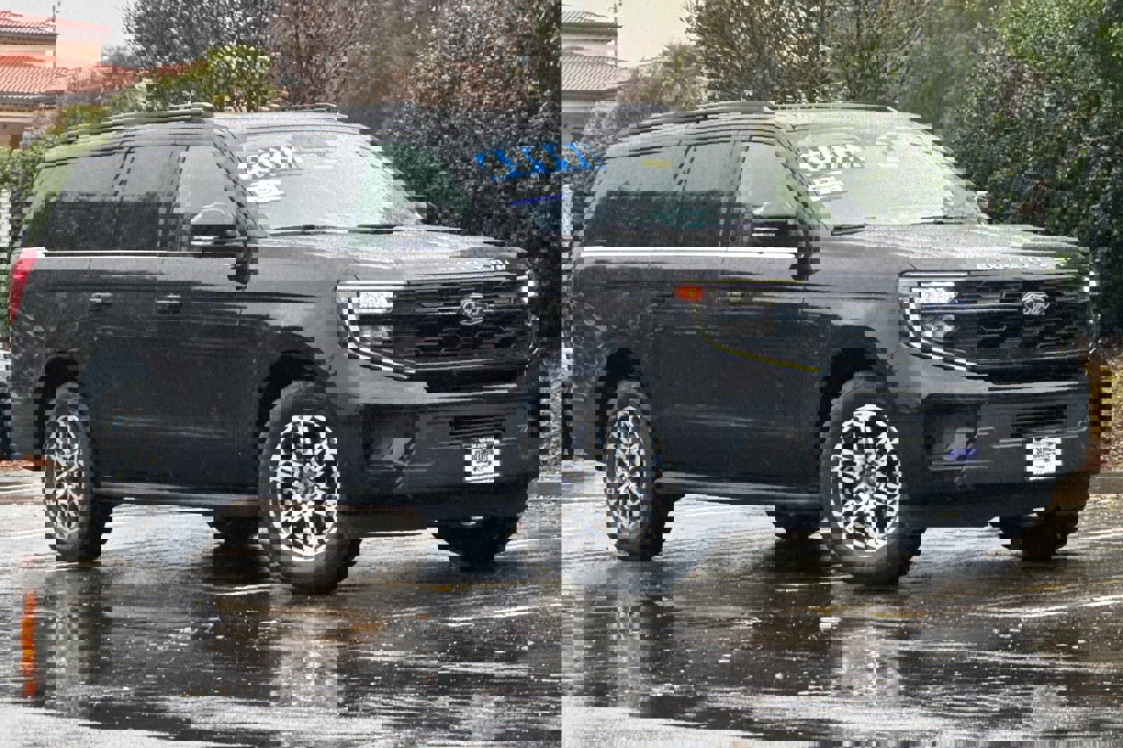 Certified 2025 Ford Expedition Max Active image 2