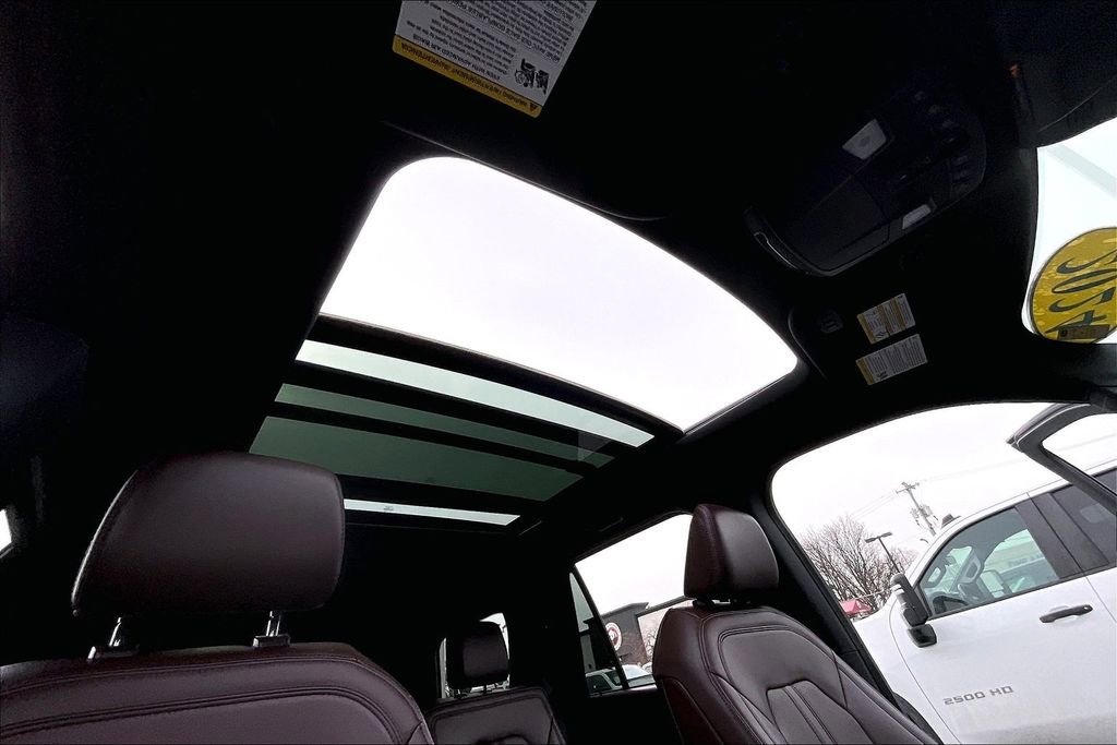 Certified 2024 Ford Expedition Limited image 21