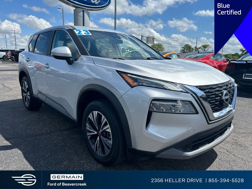 Used 2023 Nissan Rogue SV FWD image 1