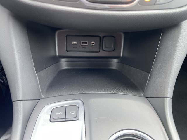 Used 2019 Chevrolet Equinox LT AWD/4WD image 41