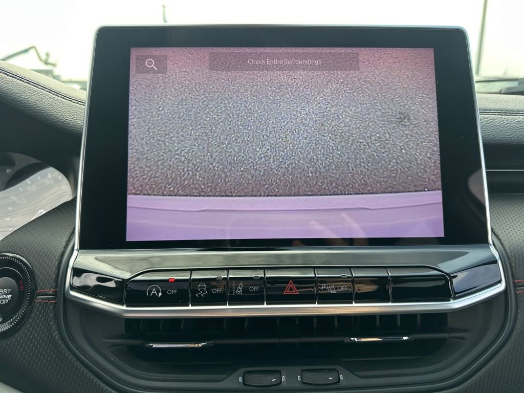 Used 2024 Jeep Compass Trailhawk image 42