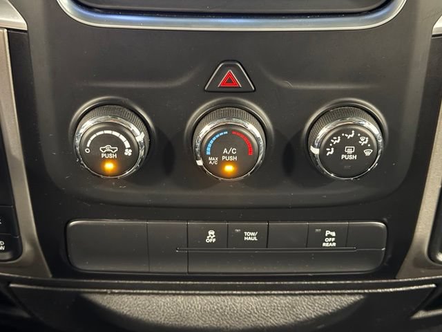 Used 2020 RAM 1500 Warlock AWD/4WD image 29