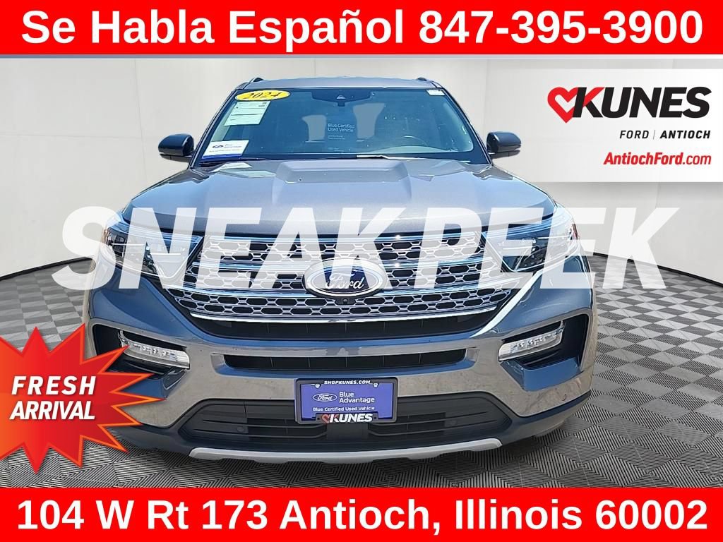 Certified 2024 Ford Explorer Limited AWD/4WD image 2