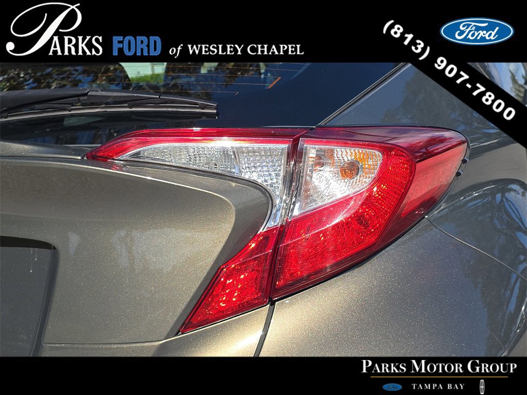 Used 2021 Toyota C-HR XLE image 7