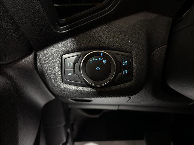 Certified 2018 Ford Escape SE image 16